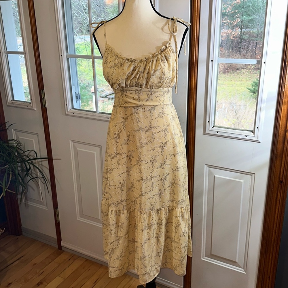 Lulus Floral Midi Dress